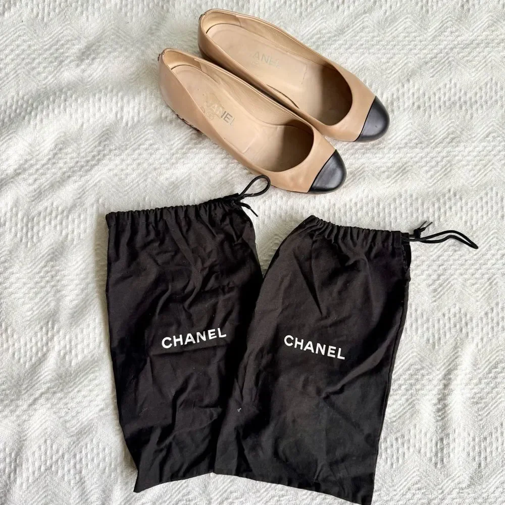 Chanel Beige/Black Leather Cap Toe Chain Ballet Flats Size US 6.5 / EU 37